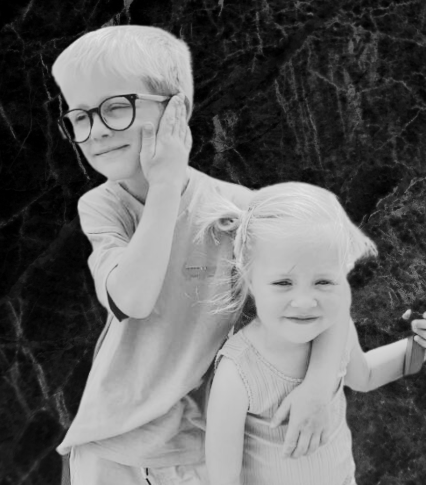 OTIS & ODETTE